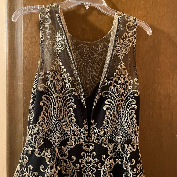 Marchesa Notte Black & Gold Filagree Crinoline Mini Dress - Picture 7 of 9